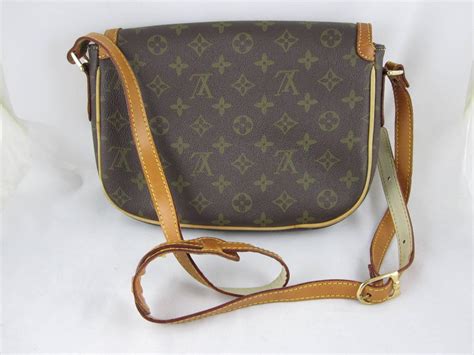 louis vuitton saddle pad|Louis Vuitton detachable shoulder bags.